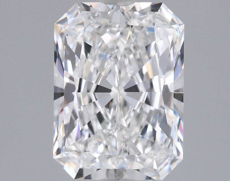 Loose Diamond - RADIANT 2.04ct E VVS1: Loose Diamond - RADIANT 2.04ct E VVS1 Source: This is a real non-mined Diamond that has been grown in a lab Shape: RADIANT Carats: 2.04 Color: E Clarity: VVS1 Certification: IGI Video: