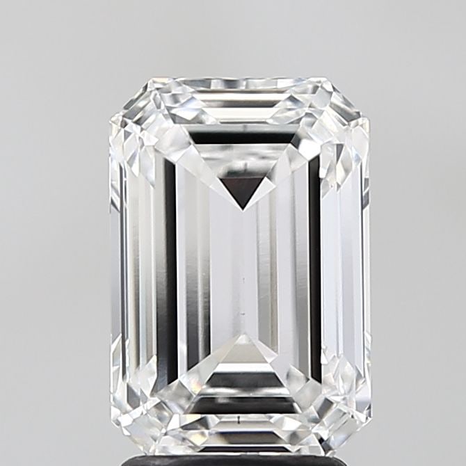 Loose Diamond - EMERALD 3.01ct E VVS1: Loose Diamond - EMERALD 3.01ct E VVS1 Source: This is a real non-mined Diamond that has been grown in a lab Shape: EMERALD Carats: 3.01 Color: E Clarity: VVS1 Certification: IGI Video: