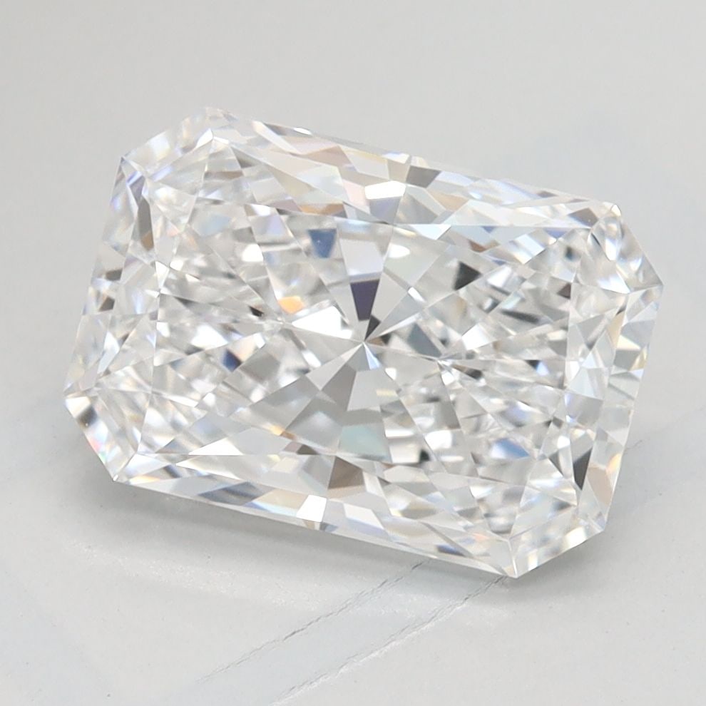 Loose Diamond - RADIANT 2.04ct D VVS1: Loose Diamond - RADIANT 2.04ct D VVS1 Source: This is a real non-mined Diamond that has been grown in a lab Shape: RADIANT Carats: 2.04 Color: D Clarity: VVS1 Certification: GIA Video: