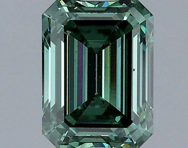 Loose Diamond - EMERALD 1.03ct Fancy Vivid Green VS2: Loose Diamond - EMERALD 1.03ct Fancy Vivid Green VS2 Source: This is a real non-mined Diamond that has been grown in a lab Shape: EMERALD Carats: 1.03 Color: Fancy Vivid Green Certification: IGI Video