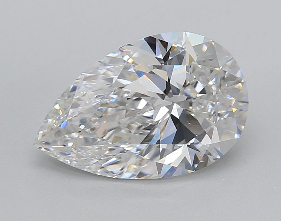 Loose Diamond - PEAR 2.68ct E VS1: Loose Diamond - PEAR 2.68ct E VS1 Source: This is a real non-mined Diamond that has been grown in a lab Shape: PEAR Carats: 2.68 Color: E Clarity: VS1 Certification: IGI Video: