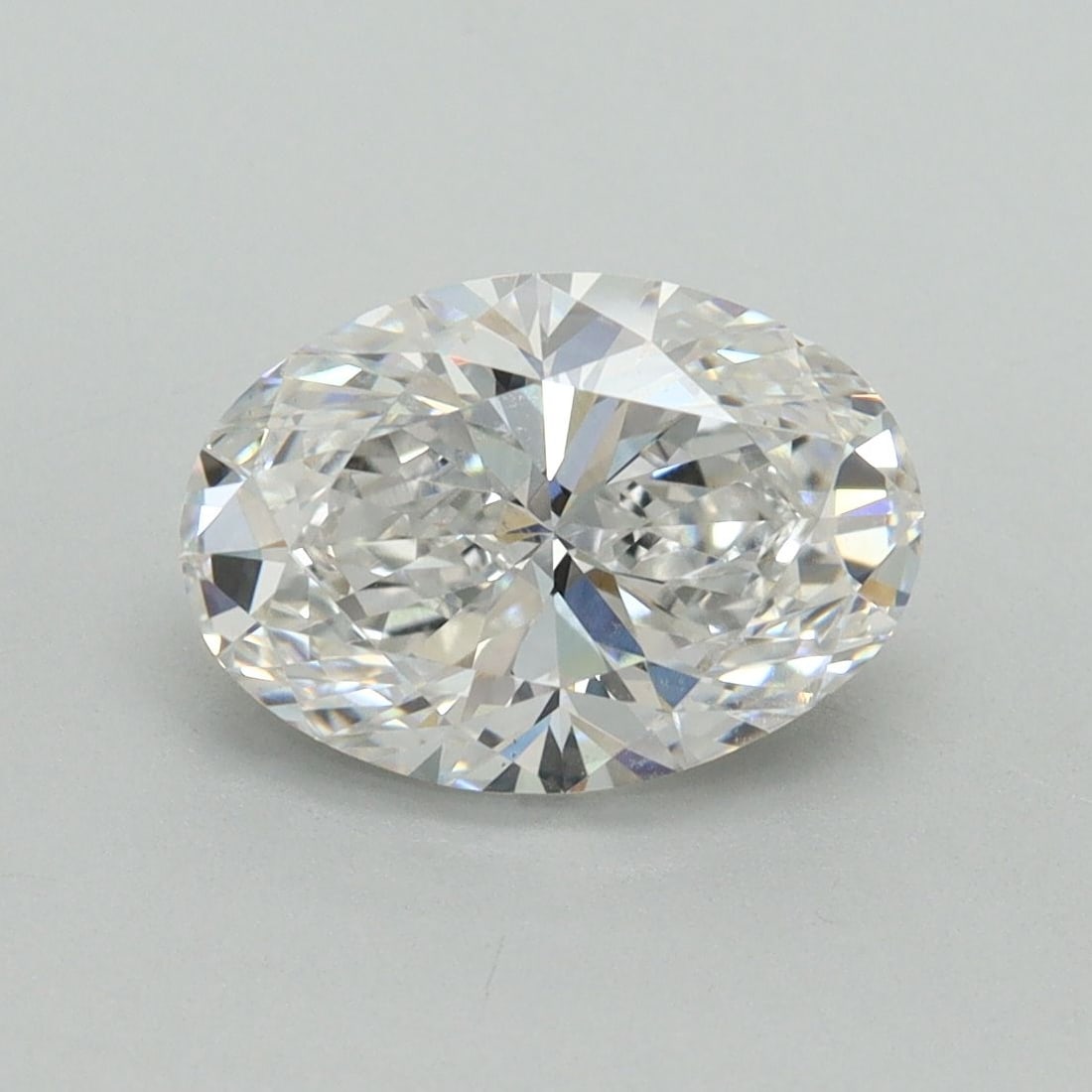 Loose Diamond - OVAL 2.07ct D VS1: Loose Diamond - OVAL 2.07ct D VS1 Source: This is a real non-mined Diamond that has been grown in a lab Shape: OVAL Carats: 2.07 Color: D Clarity: VS1 Certification: IGI Video: