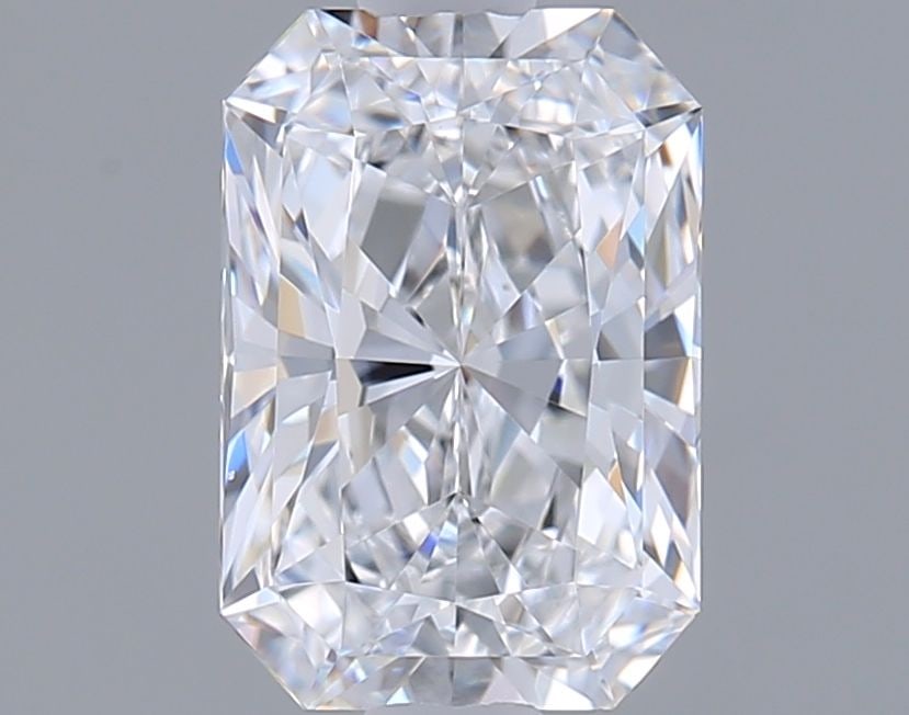 Loose Diamond - RADIANT 1.24ct D VS1: Loose Diamond - RADIANT 1.24ct D VS1 Source: This is a real non-mined Diamond that has been grown in a lab Shape: RADIANT Carats: 1.24 Color: D Clarity: VS1 Certification: IGI Video: