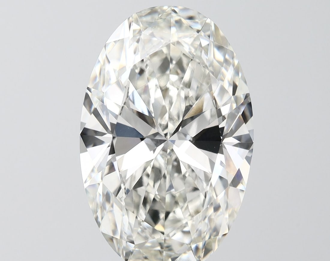 Loose Diamond - OVAL 8.61ct H VVS2: Loose Diamond - OVAL 8.61ct H VVS2 Source: This is a real non-mined Diamond that has been grown in a lab Shape: OVAL Carats: 8.61 Color: H Clarity: VVS2 Certification: IGI Video: