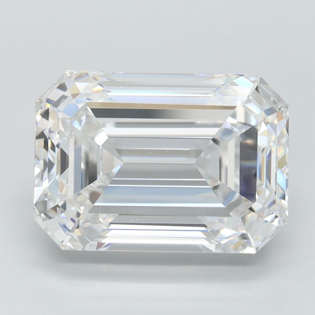 Loose Diamond - EMERALD 4.31ct D FL: Loose Diamond - EMERALD 4.31ct D FL Source: This is a real non-mined Diamond that has been grown in a lab Shape: EMERALD Carats: 4.31 Color: D Clarity: FL Certification: IGI Video: Video Link