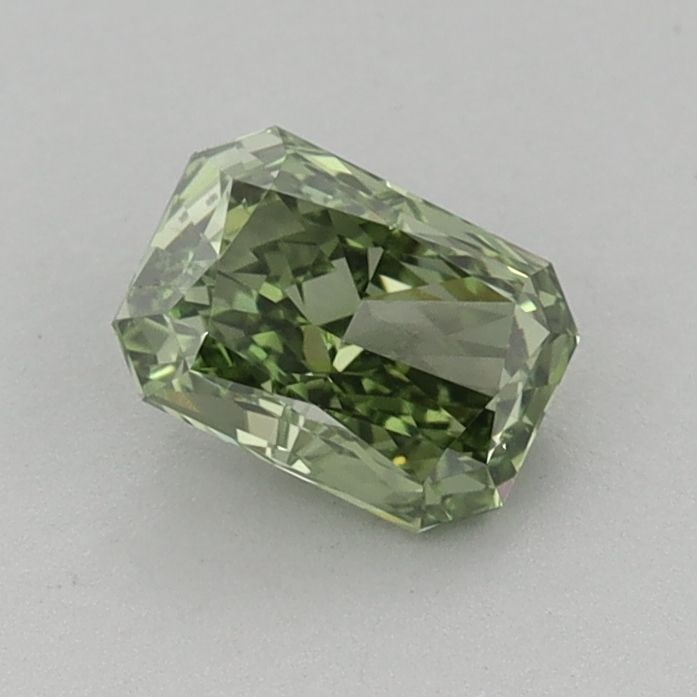 Loose Diamond - RADIANT 0.73ct Fancy Vivid Green VVS2: Loose Diamond - RADIANT 0.73ct Fancy Vivid Green VVS2 Source: This is a real non-mined Diamond that has been grown in a lab Shape: RADIANT Carats: 0.73 Color: Fancy Vivid Green Certification: IGI Vide