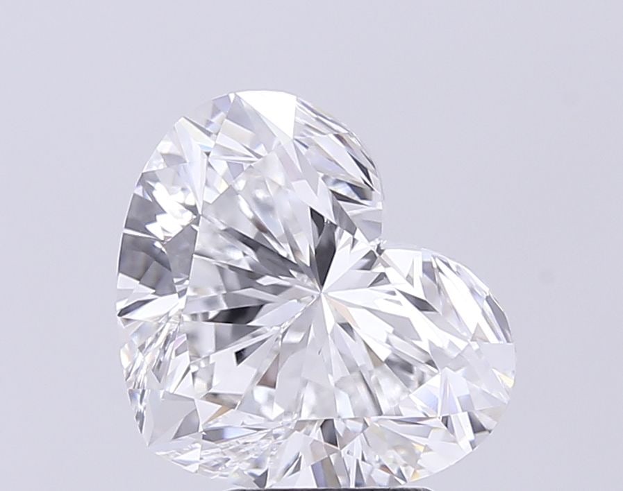 Loose Diamond - HEART 5.01ct E VVS2: Loose Diamond - HEART 5.01ct E VVS2 Source: This is a real non-mined Diamond that has been grown in a lab Shape: HEART Carats: 5.01 Color: E Clarity: VVS2 Certification: IGI Video: