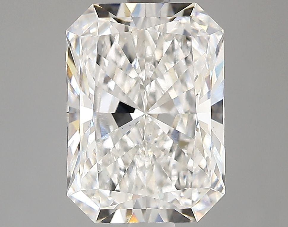 Loose Diamond - RADIANT 2.51ct F VS1: Loose Diamond - RADIANT 2.51ct F VS1 Source: This is a real non-mined Diamond that has been grown in a lab Shape: RADIANT Carats: 2.51 Color: F Clarity: VS1 Certification: IGI Video: