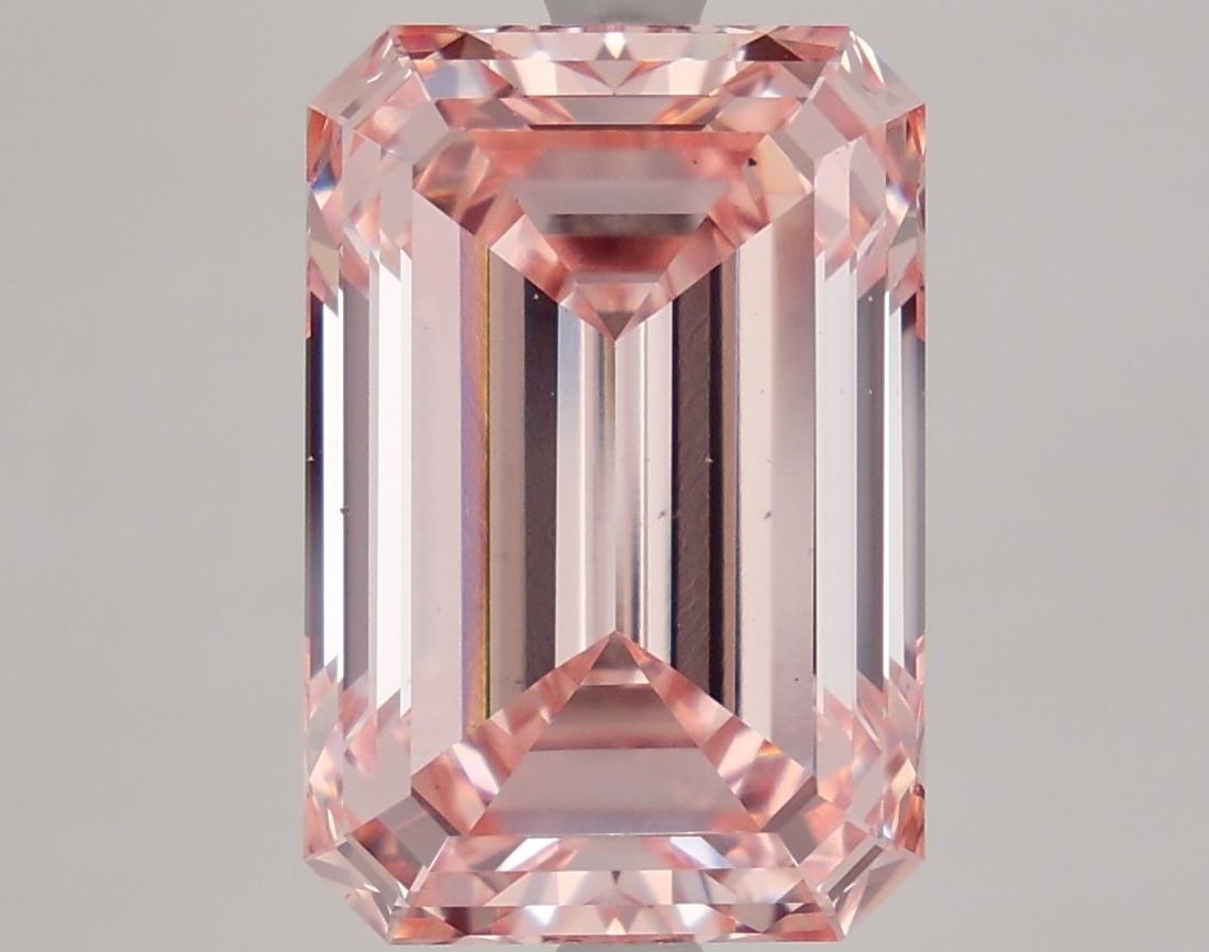 Loose Diamond - EMERALD 7.22ct Fancy Intense Pink VS2: Loose Diamond - EMERALD 7.22ct Fancy Intense Pink VS2 Source: This is a real non-mined Diamond that has been grown in a lab Shape: EMERALD Carats: 7.22 Color: Fancy Intense Pink Certification: IGI Vid