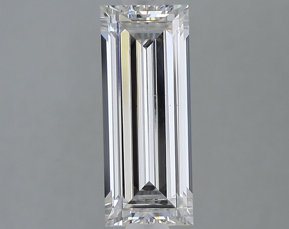 Loose Diamond - BAGUETTE 1.42ct F VS1: Loose Diamond - BAGUETTE 1.42ct F VS1 Source: This is a real non-mined Diamond that has been grown in a lab Shape: BAGUETTE Carats: 1.42 Color: F Clarity: VS1 Certification: IGI Video: