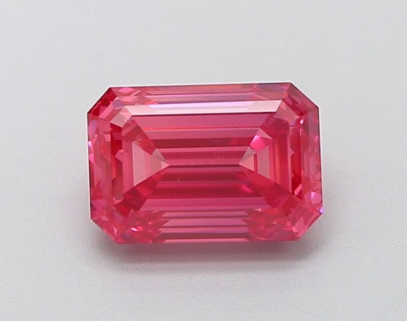 Loose Diamond - EMERALD 1.62ct Fancy Vivid Pink VS2: Loose Diamond - EMERALD 1.62ct Fancy Vivid Pink VS2 Source: This is a real non-mined Diamond that has been grown in a lab Shape: EMERALD Carats: 1.62 Color: Fancy Vivid Pink Certification: IGI Video: