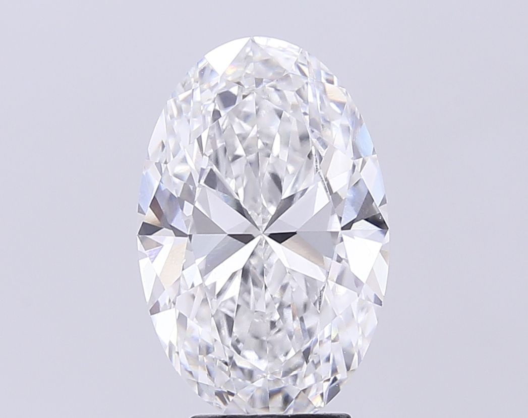 Loose Diamond - OVAL 5.01ct E VS1: Loose Diamond - OVAL 5.01ct E VS1 Source: This is a real non-mined Diamond that has been grown in a lab Shape: OVAL Carats: 5.01 Color: E Clarity: VS1 Certification: IGI Video: