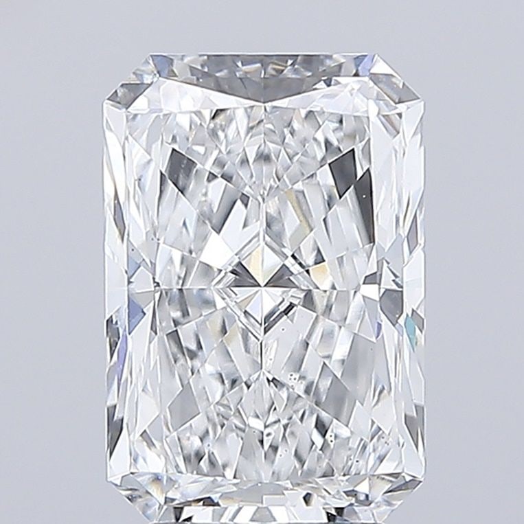 Loose Diamond - RADIANT 4.69ct D VS2: Loose Diamond - RADIANT 4.69ct D VS2 Source: This is a real non-mined Diamond that has been grown in a lab Shape: RADIANT Carats: 4.69 Color: D Clarity: VS2 Certification: IGI Video: