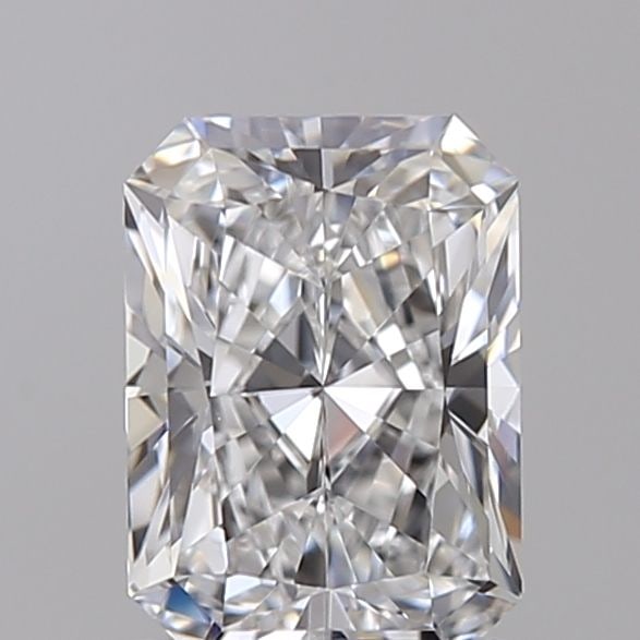 Loose Diamond - RADIANT 0.7ct E VVS2: Loose Diamond - RADIANT 0.7ct E VVS2 Source: This is a real non-mined Diamond that has been grown in a lab Shape: RADIANT Carats: 0.7 Color: E Clarity: VVS2 Certification: NONE Video: