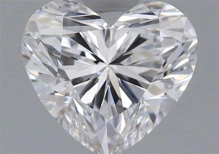 Loose Diamond - HEART 1.11ct D IF: Loose Diamond - HEART 1.11ct D IF Source: This is a real non-mined Diamond that has been grown in a lab Shape: HEART Carats: 1.11 Color: D Clarity: IF Certification: IGI Video: