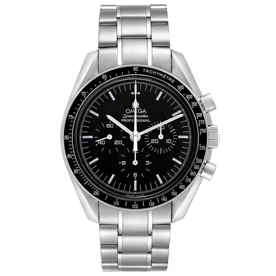 Omega Speedmaster 3570.50.00 Black Index Dial Steel Bracelet Card 2013: Omega Speedmaster 3570.50.00 Black Index Dial Steel Bracelet Card 2013 This Omega SpeedMaster features a black index dial and is paired with a stainless steel bracelet. The watch is identified by refe