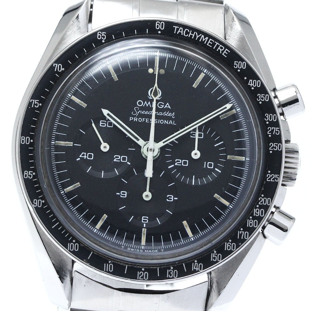 OMEGA Speedmaster Professional 145.022-71ST Cal 861 Wristwatch: OMEGA Speedmaster Professional 145.022-71ST Cal 861 Wristwatch This OMEGA Speedmaster Professional 145.022-71ST is a men's wristwatch featuring the iconic stepped dial and is powered by the caliber 86