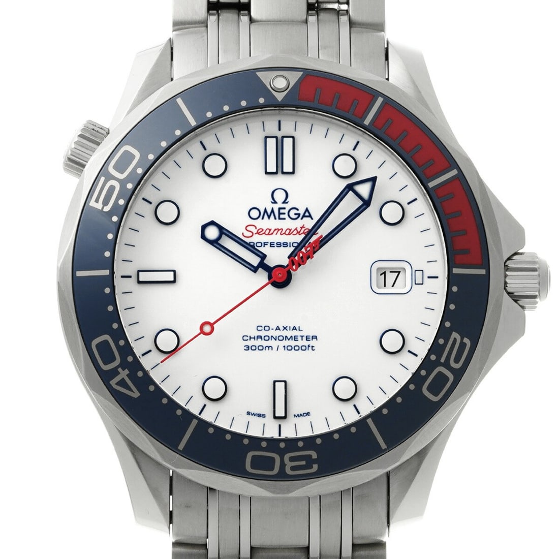 OMEGA Seamaster Diver 300 007 Commander Co Axial Wristwatch 212.32.41.20.04.001: OMEGA Seamaster Diver 300 007 Commander Co Axial Wristwatch 212.32.41.20.04.001 This is a pre-owned OMEGA Seamaster Diver 300 Co-Axial 007 Commander wristwatch, designed for men. Made in Switzerland, 