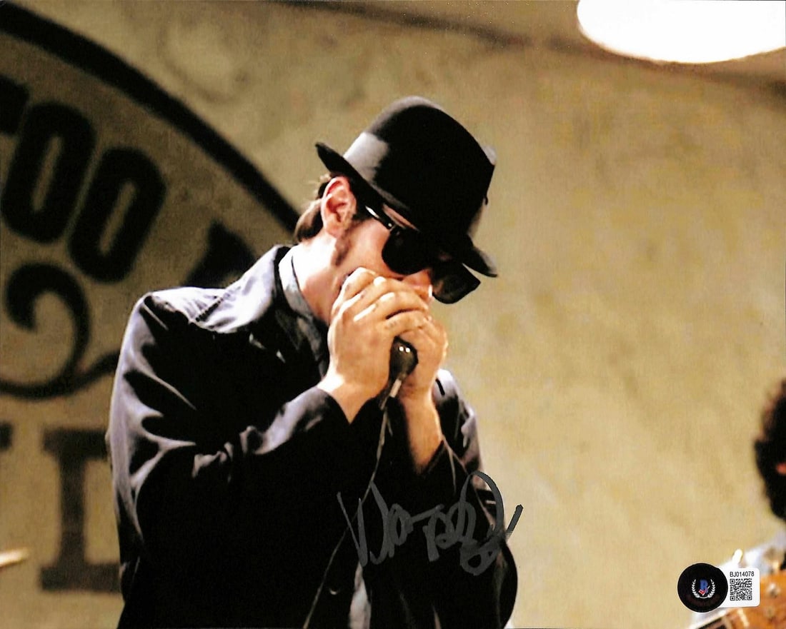 Beckett Certified Dan Aykroyd Elwood Blues 8x10 Signed Photo: Beckett Certified Dan Aykroyd Elwood Blues 8x10 Signed Photo This 8x10 color photograph from the musical comedy The Blues Brothers features Dan Aykroyd as Elwood Blues, captured in his iconic performa