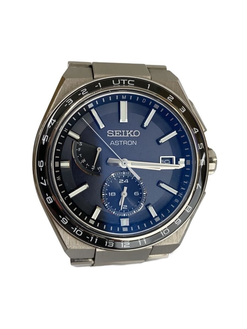 Seiko Astron Stainless Steel Black Men's Wristwatch: Seiko Astron Stainless Steel Black Men's Wristwatch This Seiko Astron 8B63-0BB0 is a men's wristwatch crafted in stainless steel with a black finish. The watch features a 4.5 cm wide case, a 3 cm dial