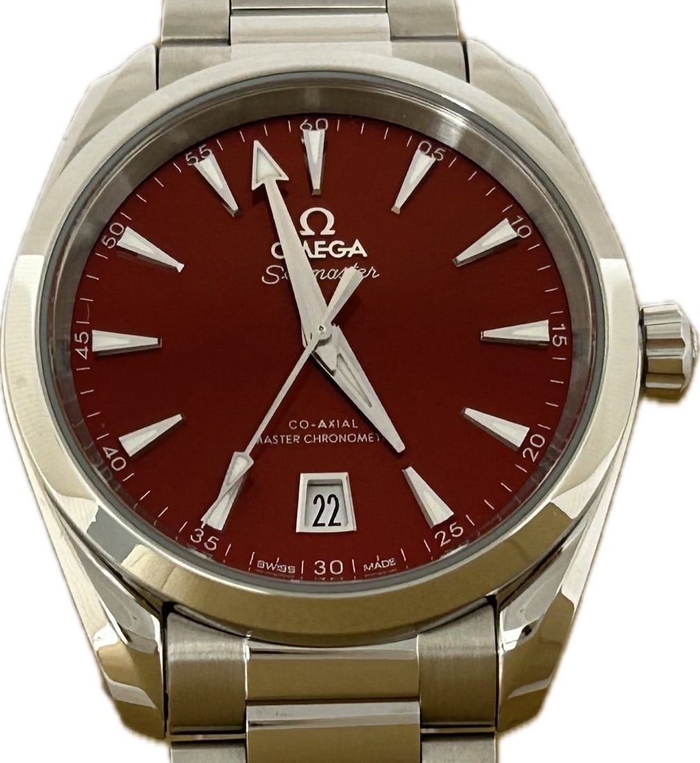 OMEGA Men's Aqua Terra 150M Wristwatch 220.10.38.20.13.003: OMEGA Men's Aqua Terra 150M Wristwatch 220.10.38.20.13.003 This is an OMEGA Aqua Terra 150M men's wristwatch, model 220.10.38.20.13.003. It is a pre-owned Swiss-made timepiece designed for men, combin
