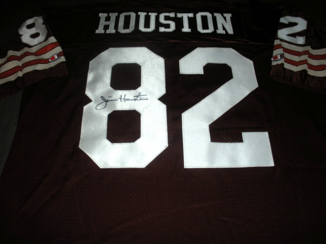 Signed Cleveland Browns Jim Houston Champion Jersey With COA: Signed Cleveland Browns Jim Houston Champion Jersey With COA This is an officially licensed Champion jersey signed by Jim Houston of the Cleveland Browns. The jersey comes with a certificate of authen