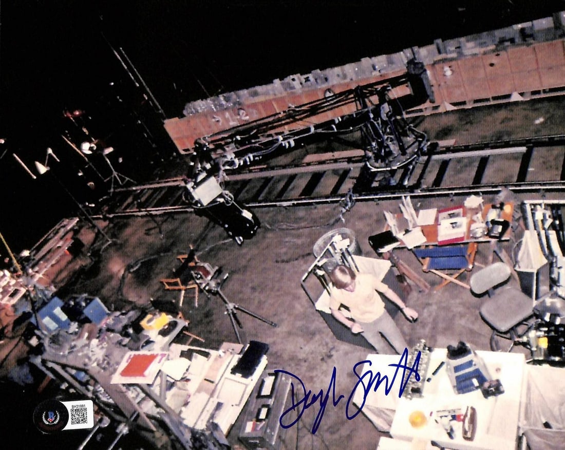 Beckett Authenticated Douglas Smith ILM 8x10 Star Wars Photo (1 of 1)