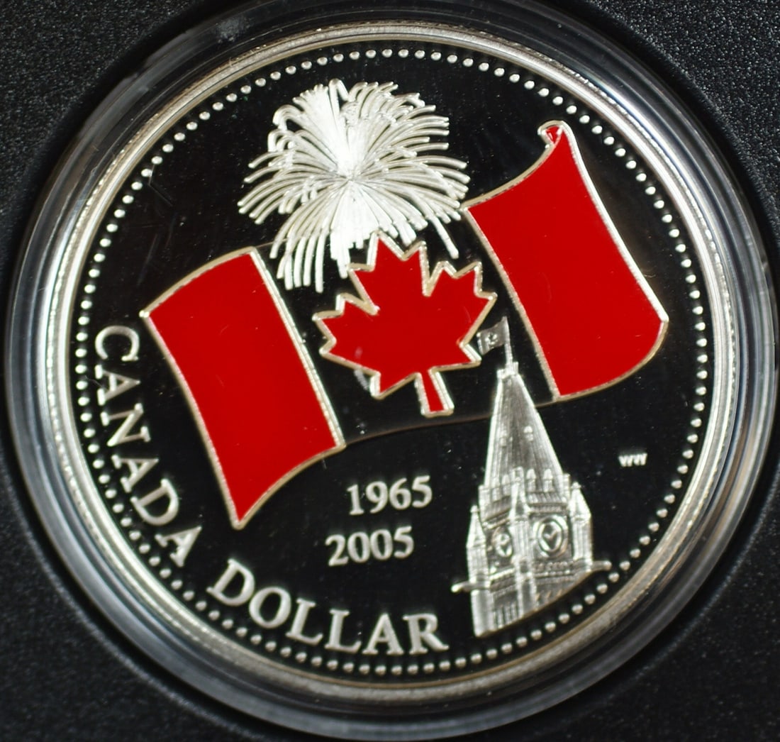 2005 Limited Edition Proof Enamel Canada $1 Coin 40th Flag Anniversary with Case COA (1 of 3)