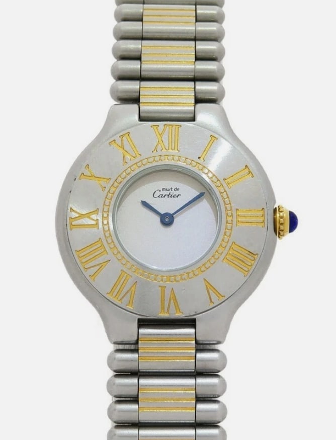 Cartier 21 Must de Cartier Ladies Watch White Dial 2-Tone Bracelet Ref 1340: Cartier 21 Must de Cartier Ladies Watch White Dial 2-Tone Bracelet Ref 1340 Ladies Cartier 21 Must de Cartier watch with a white dial, fixed bezel, and 2-tone bracelet. Reference number 1340. Serial n