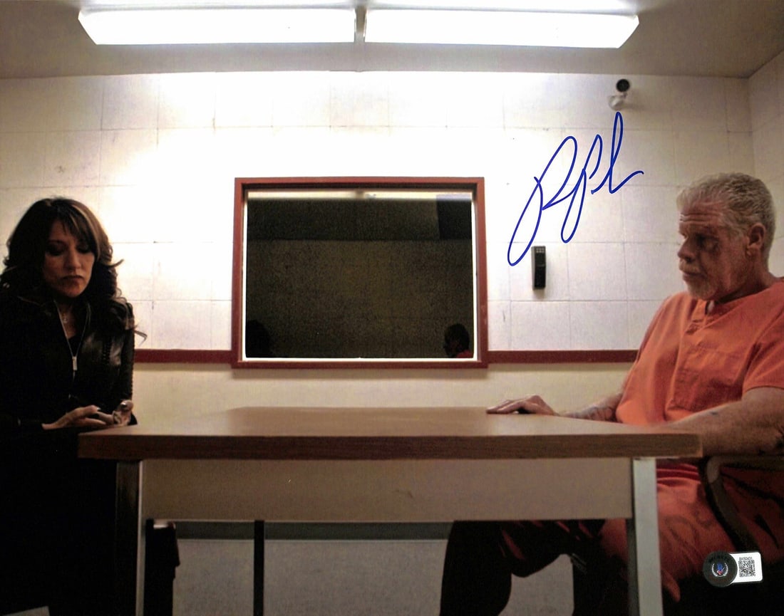 Ron Perlman Signed 11x14 Sons of Anarchy Photo Beckett Certified (1 of 1)