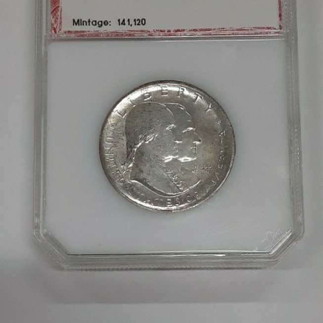 1926 Sesquicentennial Silver Half Dollar Commemorative Coin AU Details in Holder: 1926 Sesquicentennial Silver Half Dollar Commemorative Coin AU Details in Holder This is a 1926 Sesquicentennial Commemorative Silver Half Dollar coin from the United States, minted in Philadelphia. T