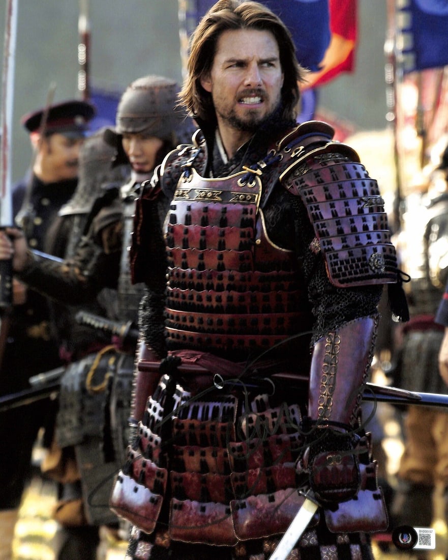 Tom Cruise Signed 11x14 The Last Samurai Photo Beckett Authenticated: Tom Cruise Signed 11x14 The Last Samurai Photo Beckett Authenticated This is an 11X14 photograph featuring Tom Cruise, signed in black permanent marker. The photograph is from the acclaimed movie "The