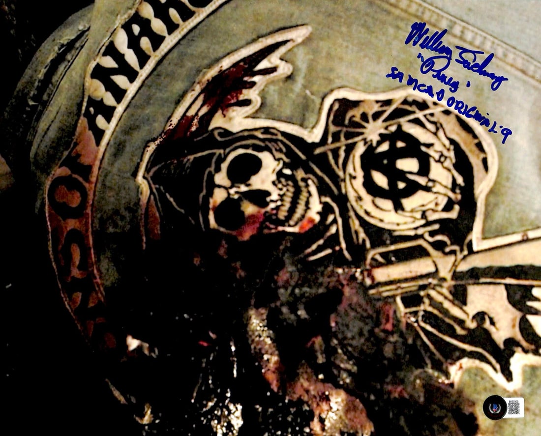 William Lucking Signed 11x14 Photo Beckett Authenticated SAMCRO ORIGINAL 9: William Lucking Signed 11x14 Photo Beckett Authenticated SAMCRO ORIGINAL 9 This is an autographed 11x14 photograph of actor William Lucking, known for his role as "Piney Winston" in the acclaimed tele
