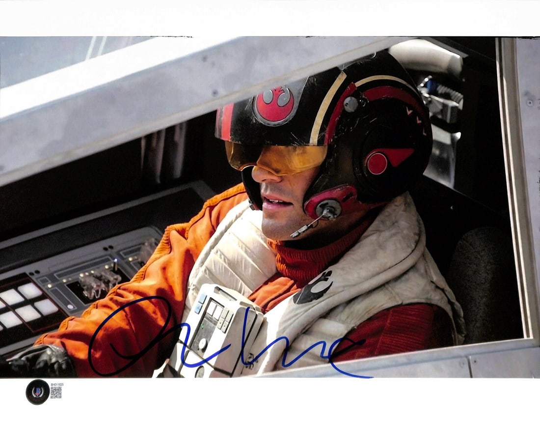 Oscar Isaac Signed 11x14 Photo as Poe Dameron Star Wars Beckett Authenticated: Oscar Isaac Signed 11x14 Photo as Poe Dameron Star Wars Beckett Authenticated This is an original 11x14 photograph signed by Oscar Isaac, who portrayed Poe Dameron in Star Wars: The Last Jedi, as well