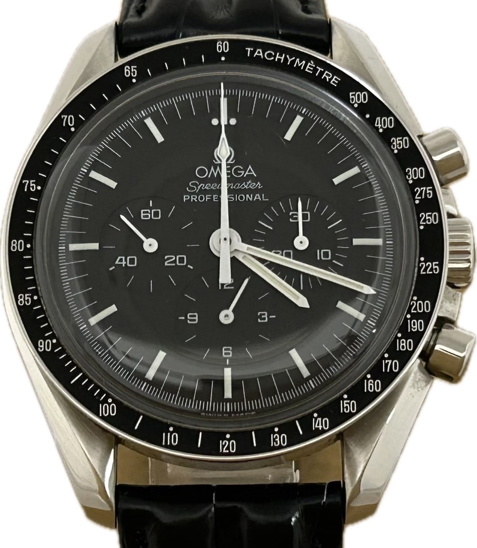 OMEGA Speedmaster Professional Moonwatch Men's Wristwatch 311.33.42.30.01.001: OMEGA Speedmaster Professional Moonwatch Men's Wristwatch 311.33.42.30.01.001 This OMEGA Speedmaster Moonwatch Professional 311.33.42.30.01.001 is a Swiss-made men's wristwatch. It is pre-owned and de