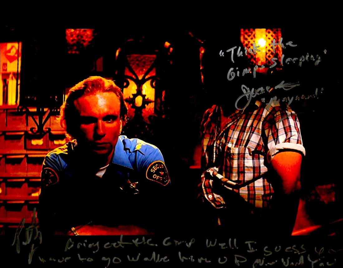 Pulp Fiction 11x14 Photo Signed by Duane Whitaker and Peter Greene Beckett Authenticated: Pulp Fiction 11x14 Photo Signed by Duane Whitaker and Peter Greene Beckett Authenticated This 11x14 photograph is an original autographed collectible from the movie Pulp Fiction, featuring signatures 