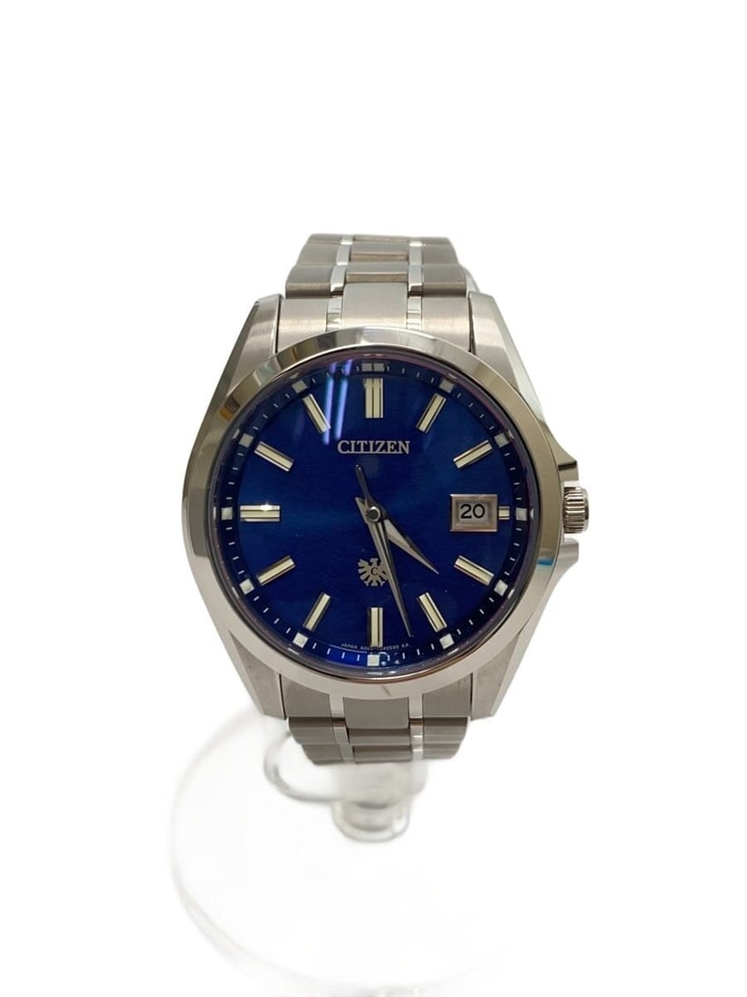 Citizen The Citizen Eco Drive Titanium Navy Wristwatch: Citizen The Citizen Eco Drive Titanium Navy Wristwatch This CITIZEN Eco-Drive Duratect A060-T027351 men's wristwatch features a navy titanium case and band. The watch is powered by Eco-Drive technolog