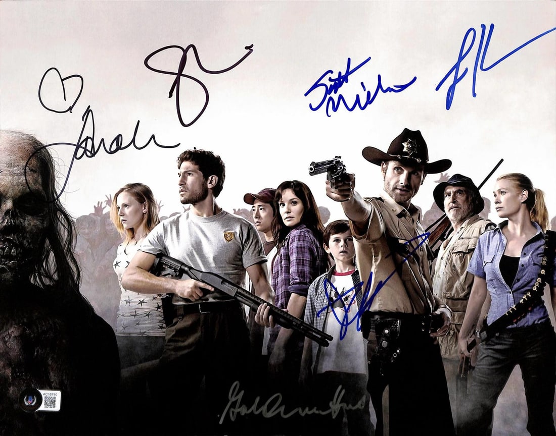 11x14 Walking Dead cast signed photo Beckett LOA: 11x14 Walking Dead cast signed photo Beckett LOA This is an 11x14 photograph from AMC's acclaimed television series The Walking Dead, hand-signed by multiple key members of the show's cast and creativ