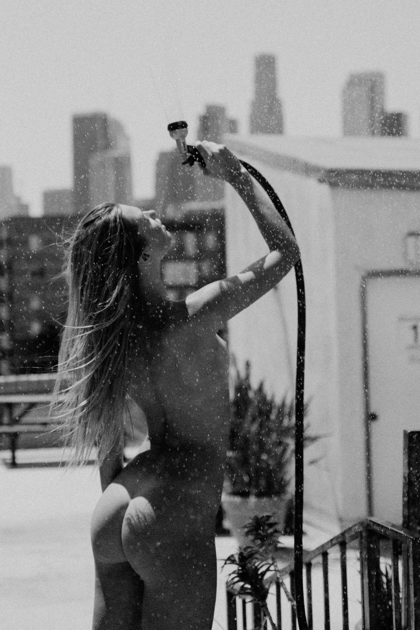Larsen Sotelo It Never Rains in LA Nude Photography Ed. 1/24 Giclee Print 27 x 18: Larsen Sotelo It Never Rains in LA Nude Photography Ed. 1/24 Giclee Print 27 x 18 "It Never Rains in LA" is a striking nude photography piece created by artist Larsen Sotelo in 2017. This Giclee print