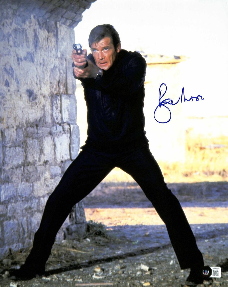 Beckett authenticated 11x14 Roger Moore James Bond autographed photo (1 of 1)