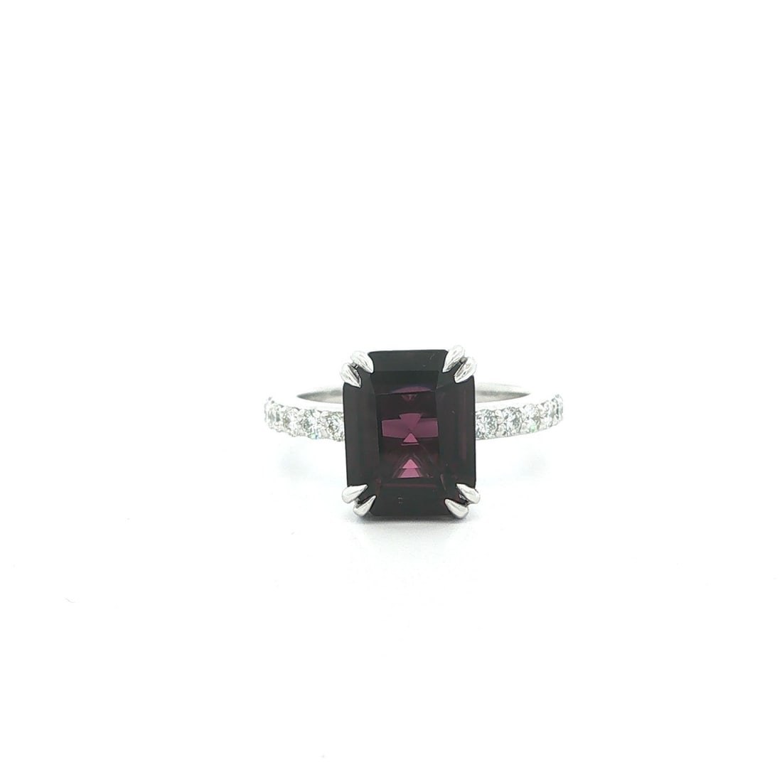 GIA Platinum Spinel Diamond Ring Emerald Cut 5.49ctw Size 6.5: GIA Platinum Spinel Diamond Ring Emerald Cut 5.49ctw Size 6.5 This un-used platinum ring features a natural, GIA-certified purplish red spinel in an emerald cut, weighing exactly 5.08 carats and displ