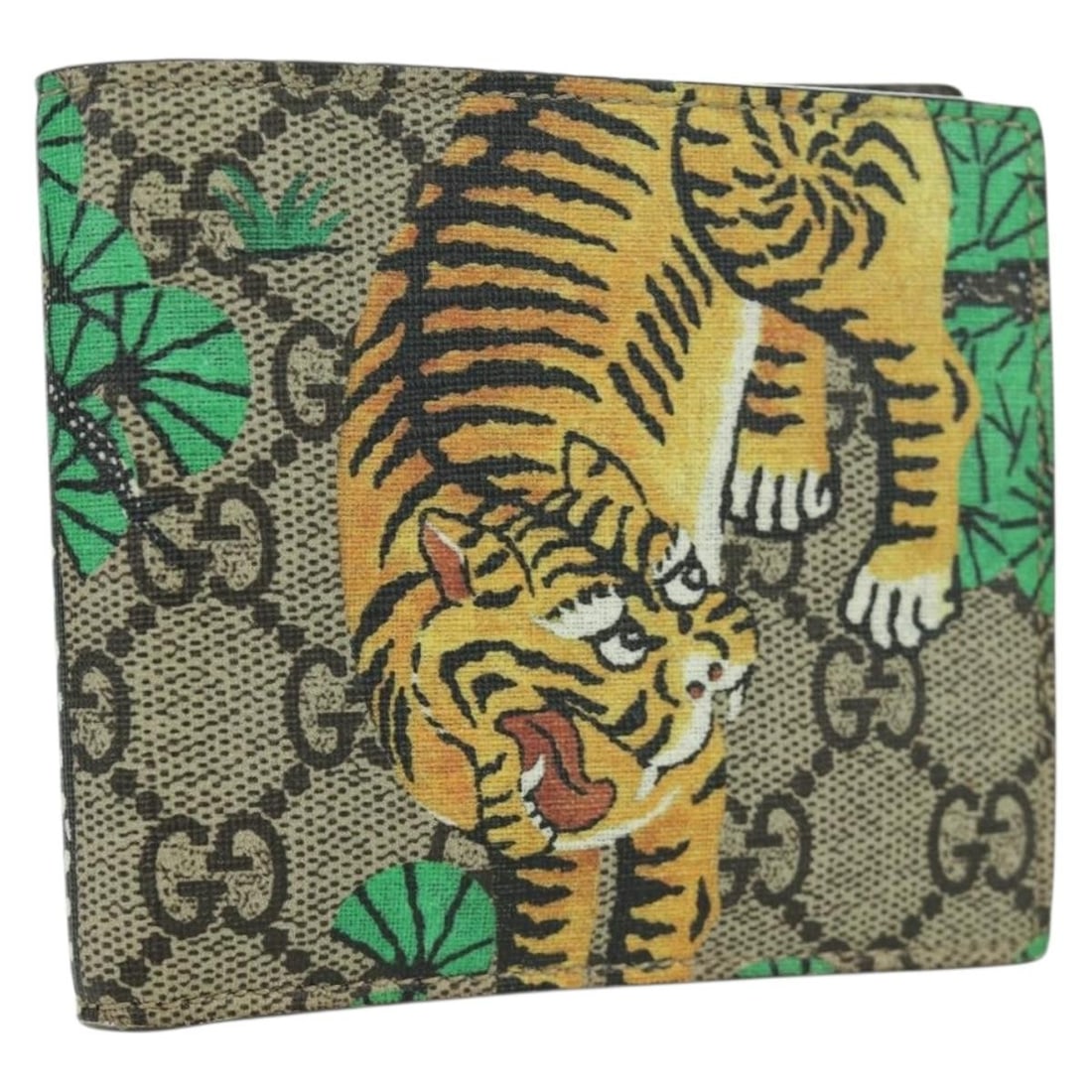 Gucci GG Supreme Beige PVC Leather Compact Wallet with Box Dust Bag: Gucci GG Supreme Beige PVC Leather Compact Wallet with Box Dust Bag A Gucci compact wallet in beige GG Supreme PVC leather/GG canvas. It is made in Italy and comes with a dust bag and item box. The wa