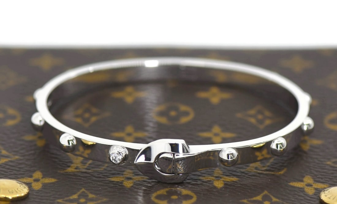 Louis Vuitton Empreinte Bangle in 18K White Gold with Diamonds Size 17 (1 of 5)