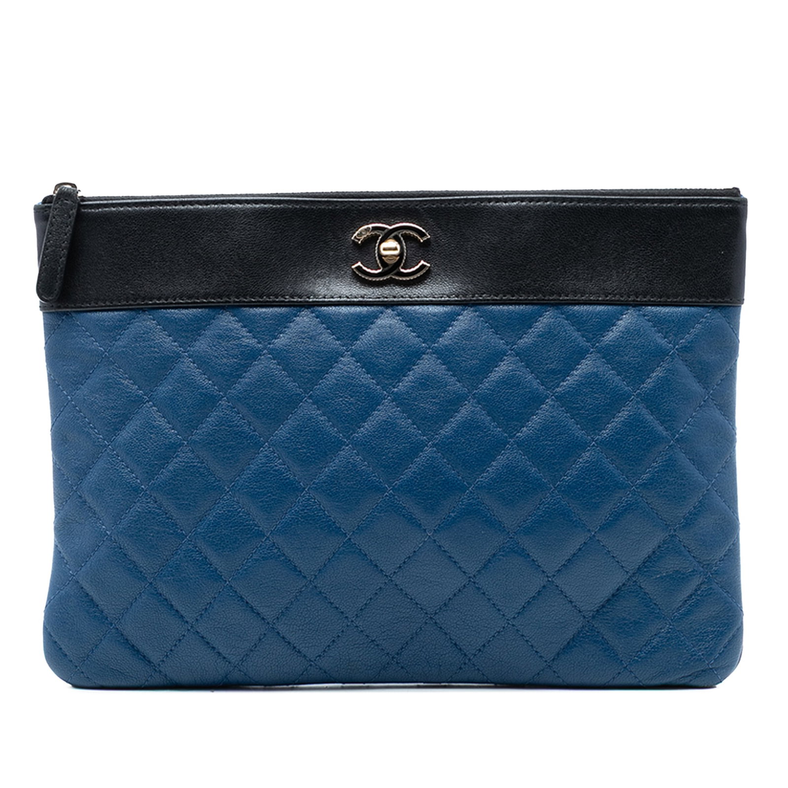 Chanel Mademoiselle O Case Medium Bicolor Sheepskin Clutch: Chanel Mademoiselle O Case Medium Bicolor Sheepskin Clutch This is a Chanel Medium Bicolor Quilted Sheepskin Mademoiselle O Case Clutch in blue, featuring a quilted sheepskin leather body and a top zi