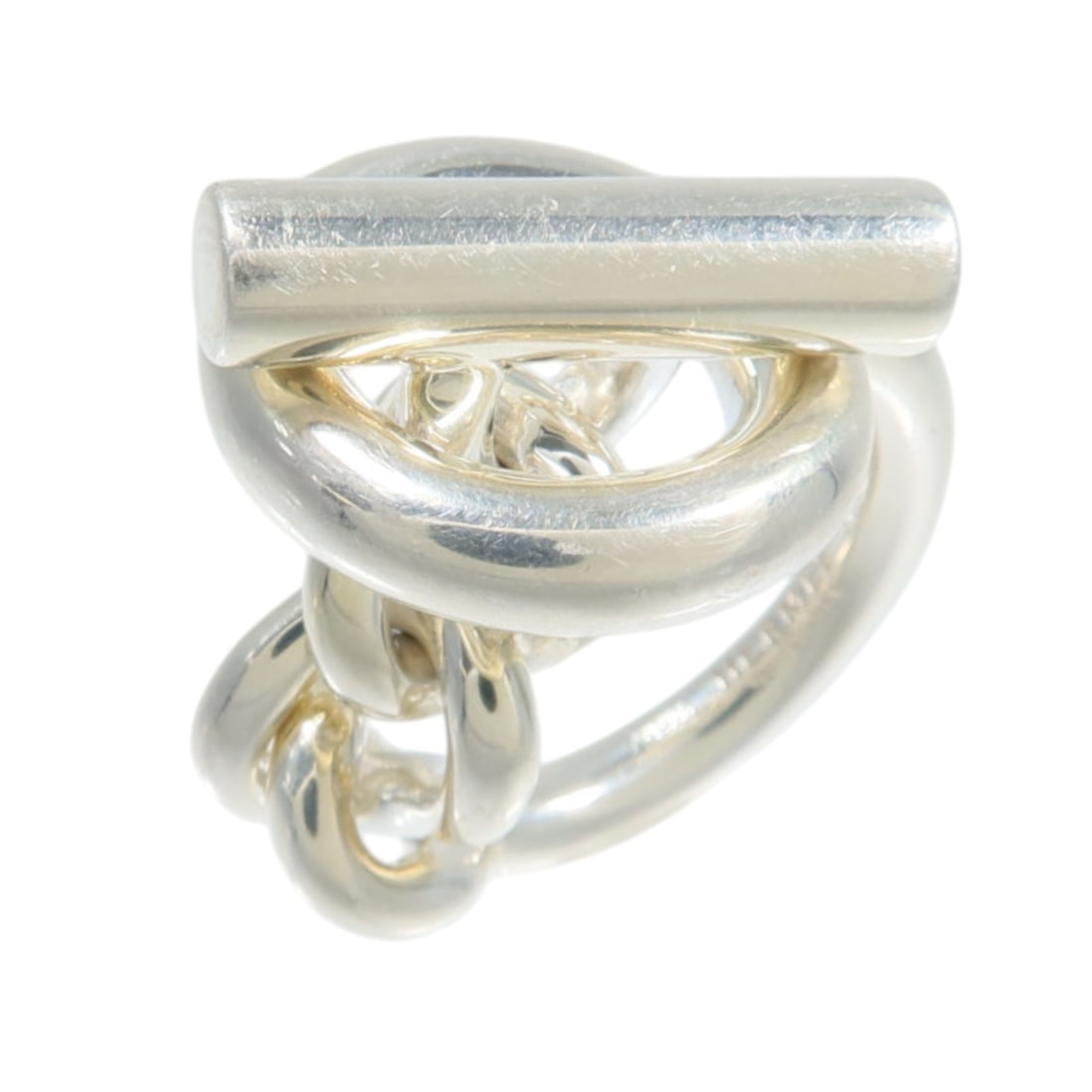 Hermes Croisette Sterling Silver Ring Size 5.5 Engraved 51: Hermes Croisette Sterling Silver Ring Size 5.5 Engraved 51 Hermes Croisette ring in 925 sterling silver with a silver finish. The ring is size 5.5 and engraved 51. It features a motif measuring 17 mm 