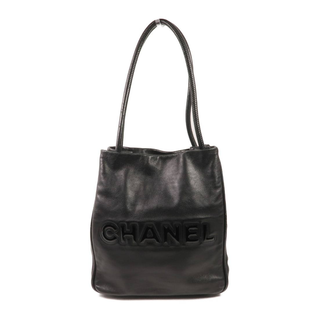 CHANEL CC Black Calfskin Shoulder Bag Silver Tone Hardware: CHANEL CC Black Calfskin Shoulder Bag Silver Tone Hardware CHANEL shoulder bag in black calfskin leather with a CC design and silver-tone hardware. It features a regular size, shoulder strap, and an i