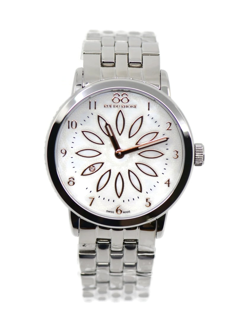 88 Rue Du Rhone Stainless Steel Quartz Watch Ref 87WA140010: 88 Rue Du Rhone Stainless Steel Quartz Watch Ref 87WA140010 This exquisite Rue Du Rhone wristwatch features a sleek stainless steel construction, both for the band and case, ensuring durability and a 