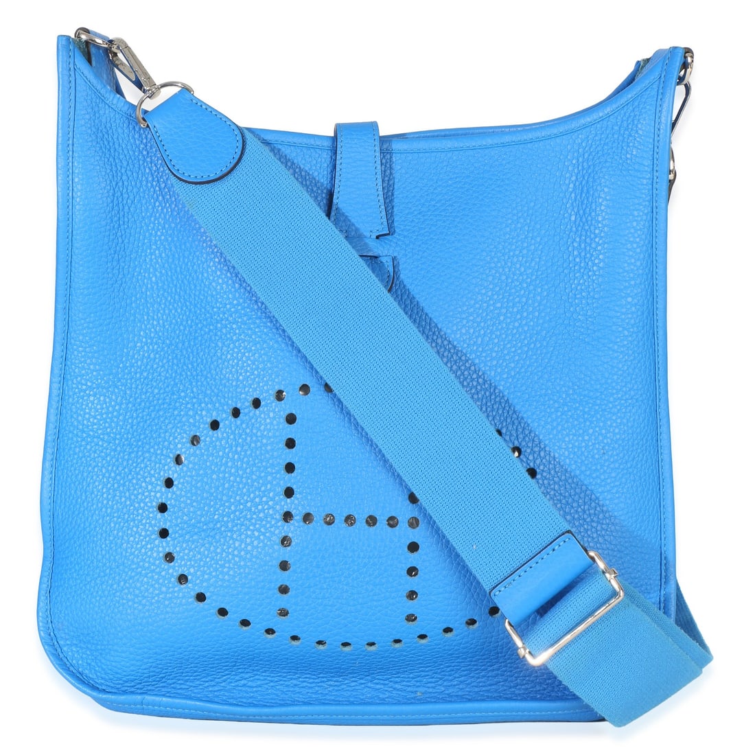 Hermes Evelyne GM Blue Clemence Leather Shoulder Bag PHW: Hermes Evelyne GM Blue Clemence Leather Shoulder Bag PHW This Hermes Evelyne GM shoulder bag is crafted from blue Clemence leather with silver-tone hardware and features a snap closure. The bag includ