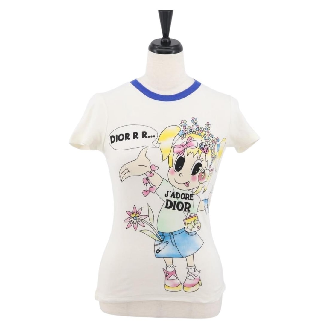 White Cotton Tee Christian Dior Short Sleeve Italy: White Cotton Tee Christian Dior Short Sleeve Italy Christian Dior short-sleeved T-shirt in white cotton, made in Italy. The item is size B condition with reasonable wear and tear, showing slight rubbi