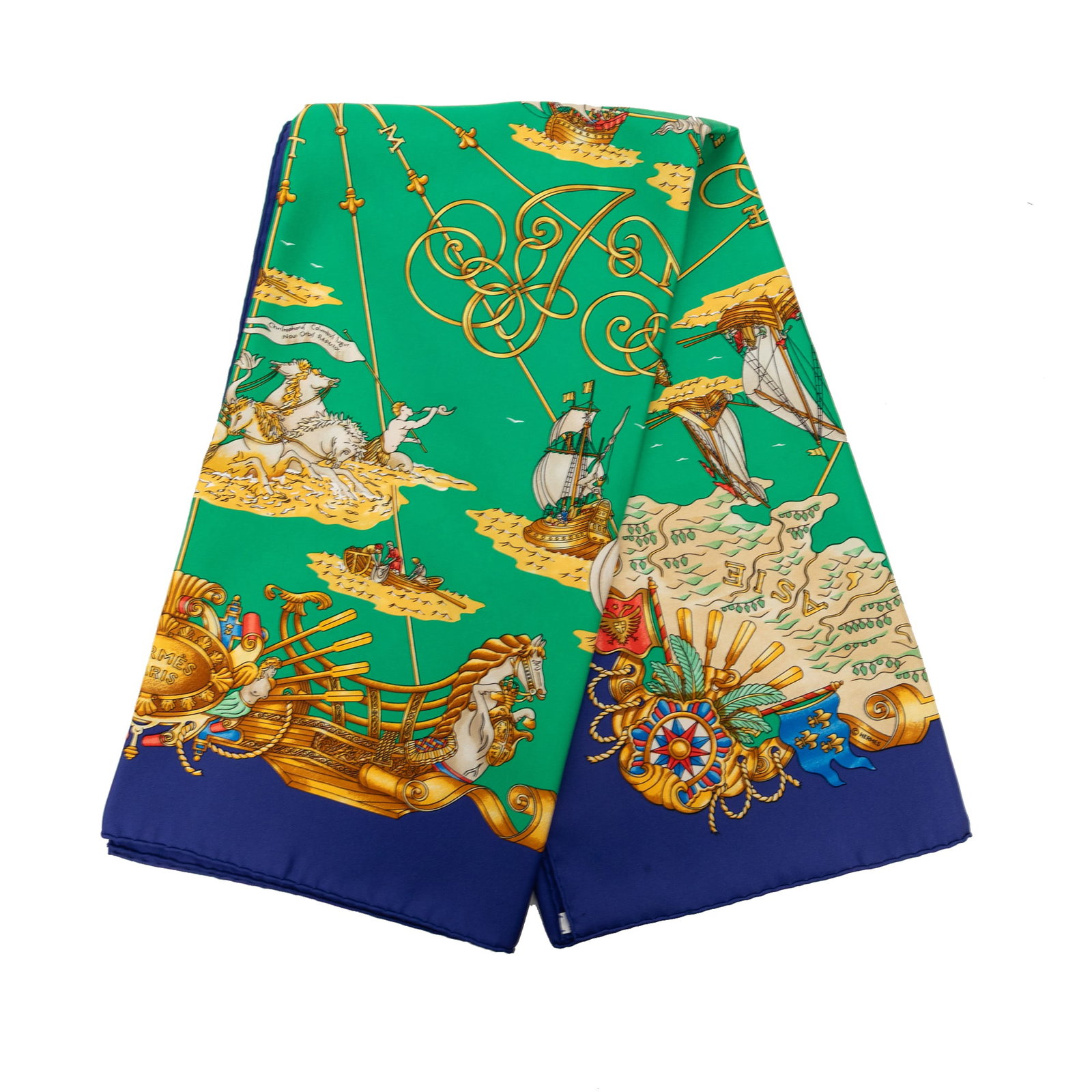 Hermes Voiles de Lumiere 90 Silk Scarf Green: Hermes Voiles de Lumiere 90 Silk Scarf Green Hermes Voiles de Lumiere Silk Scarf 90 in green, featuring a print on 100% silk. Made in France, this accessory measures 87.00 cm in length and 87.50 cm in